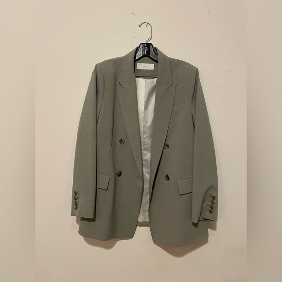 Tahari 2 Piece Suit Light Green - Picture 13 of 13